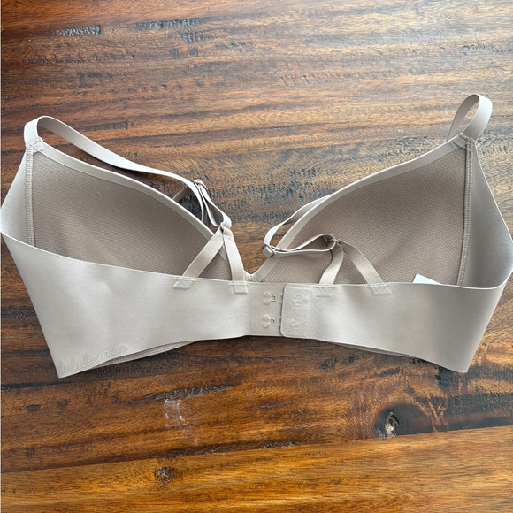 NWOT 34c lululemon Seamless padded Tan Bra - Picture 2 of 4